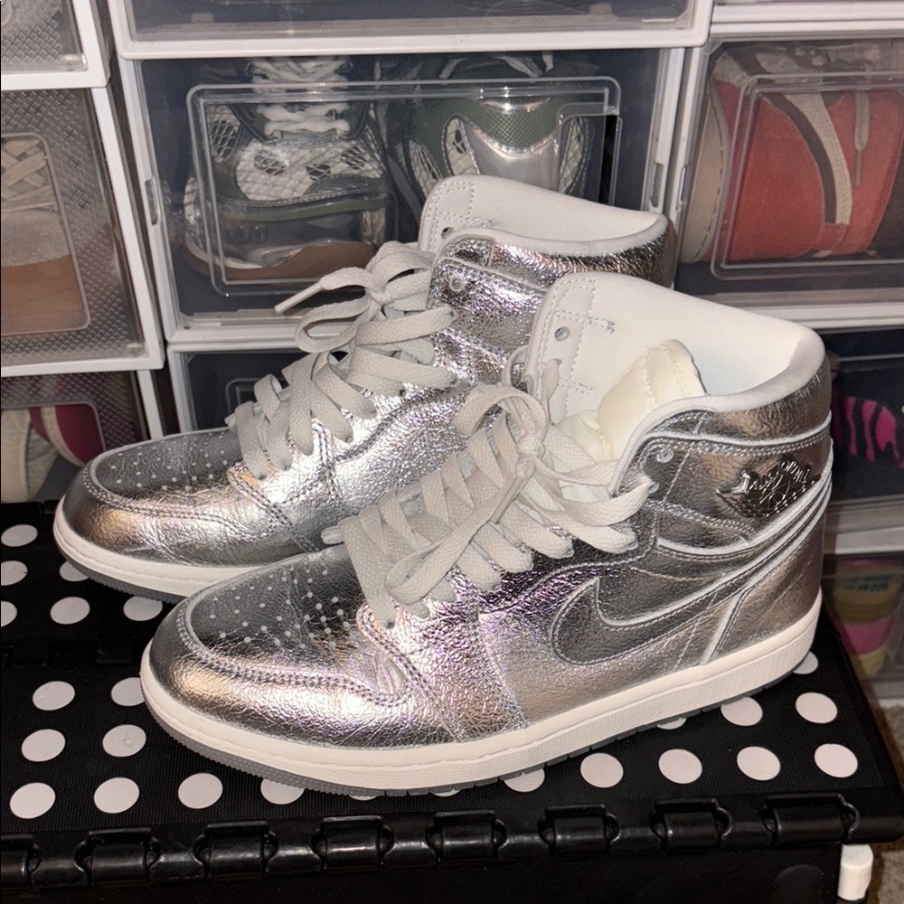 Jordan 1 Sneakers